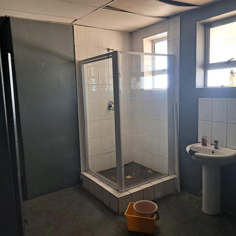 To Let commercial Property for Rent in North End Eastern Cape